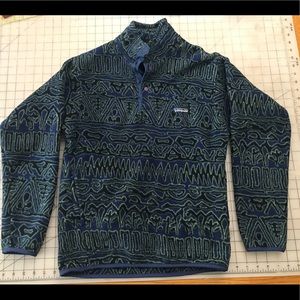 Used Patagonia Synchilla fleece pullover. Womans size small.